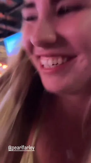 Pearl Farley OnlyFans Leaked Free Thumbnail Picture - #0aE1BhJMV1