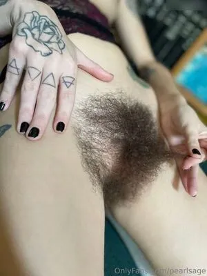 Pearl Sage Hairy Queen OnlyFans Leaked Free Thumbnail Picture - #dNVf5I60ao