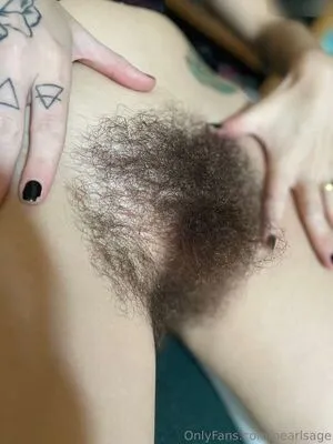Pearl Sage Hairy Queen OnlyFans Leaked Free Thumbnail Picture - #eE4jjJCAGs