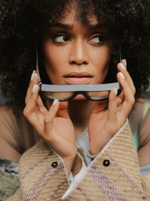 Pearl Thusi OnlyFans Leaked Free Thumbnail Picture - #Tzo0fh2bvX