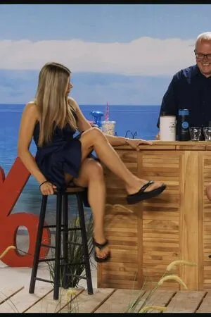 Pearl Tv Upskirt OnlyFans Leaked Free Thumbnail Picture - #HBreM8y00O