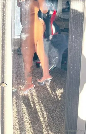 Peavhes OnlyFans Leaked Free Thumbnail Picture - #3HrMQpHOyl