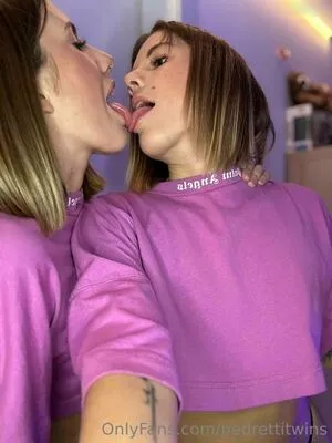 Pedretti Twins OnlyFans Leaked Free Thumbnail Picture - #tdfQl2Iwxs