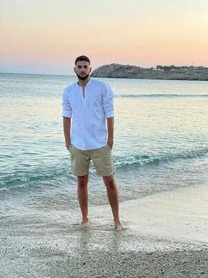 Pedrojar1 OnlyFans Leaked Free Thumbnail Picture - #8ZPf7BAGe9