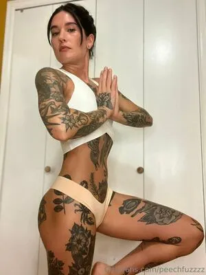 Peechfuzzzz OnlyFans Leaked Free Thumbnail Picture - #EGHmbarYeg