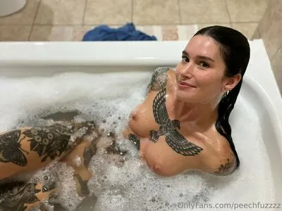 Peechfuzzzz OnlyFans Leaked Free Thumbnail Picture - #eVC36PGQIm