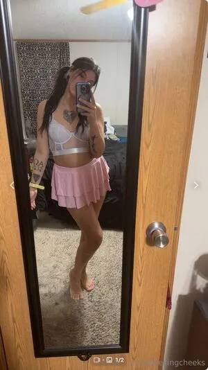 Peekingcheeks OnlyFans Leaked Free Thumbnail Picture - #ijbFNZg7Rf