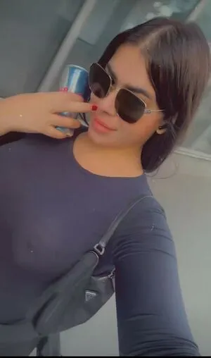 Peitudas OnlyFans Leaked Free Thumbnail Picture - #snpWv7fung