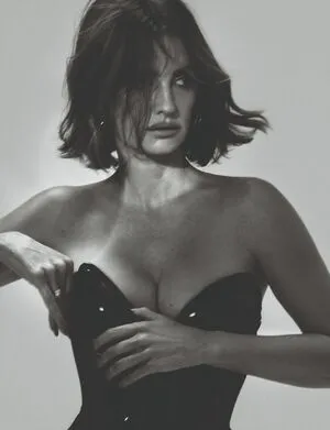 Penelope Cruz OnlyFans Leaked Free Thumbnail Picture - #STPt37roke