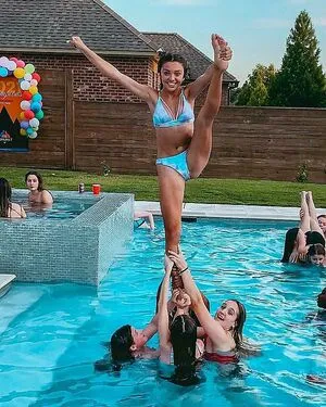 Penelope East Chexit OnlyFans Leaked Free Thumbnail Picture - #wVL9agO2Au