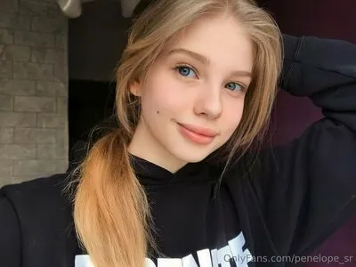 Penelope Sr OnlyFans Leaked Free Thumbnail Picture - #UaMPv38vIq