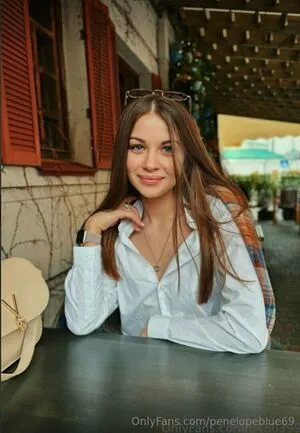 Penelopeblue69 OnlyFans Leaked Free Thumbnail Picture - #APuepxG1LA