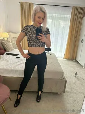Penelopeblue69 OnlyFans Leaked Free Thumbnail Picture - #vQAzx8PxX7
