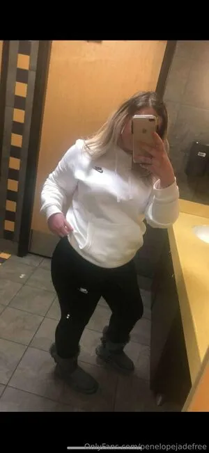 Penelopejadefree OnlyFans Leaked Free Thumbnail Picture - #y31MBzDS2m