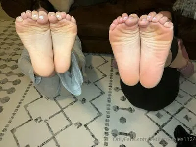 Penelopestootsies739 OnlyFans Leaked Free Thumbnail Picture - #LzJDRhU9tg