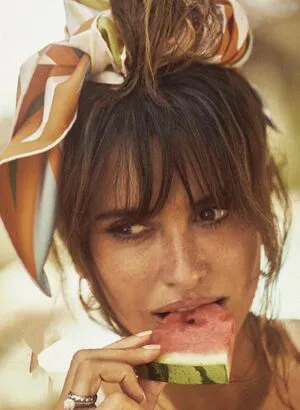 Penlope Cruz OnlyFans Leaked Free Thumbnail Picture - #9gEMVUk592