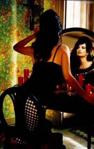 Penlope Cruz OnlyFans Leaked Free Thumbnail Picture - #DQXcxO3wU3