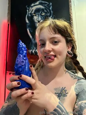Pennielayne OnlyFans Leaked Free Thumbnail Picture - #bilB7HIJNR