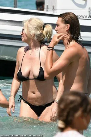 Penny Lancaster OnlyFans Leaked Free Thumbnail Picture - #EV2dO507yK