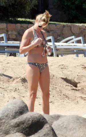 Penny Lancaster OnlyFans Leaked Free Thumbnail Picture - #W45UkaK7ts