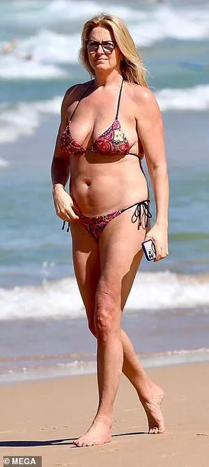 Penny Lancaster OnlyFans Leaked Free Thumbnail Picture - #YpzcuRKQgh