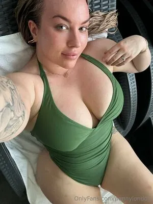 Pennylondon OnlyFans Leaked Free Thumbnail Picture - #2PZIUm4sJ3