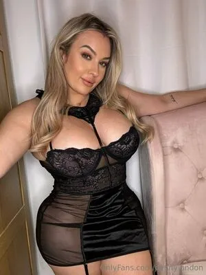 Pennylondon OnlyFans Leaked Free Thumbnail Picture - #F98I2qf0jf
