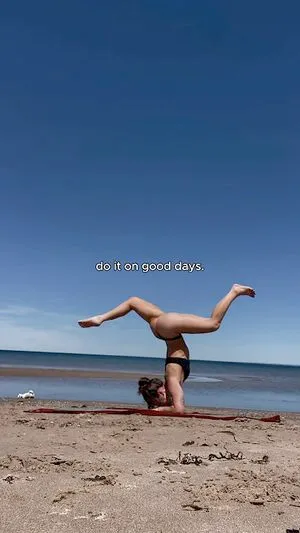 Pepper Steps OnlyFans Leaked Free Thumbnail Picture - #NoyNQ15OUy