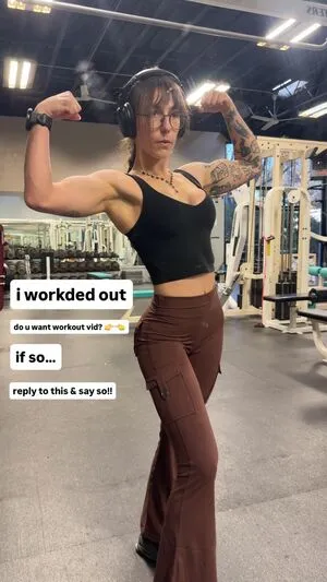 Pepper Steps OnlyFans Leaked Free Thumbnail Picture - #vLDnLRMor4