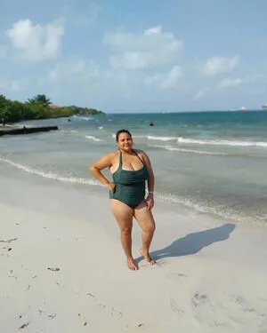 Pequitasph1195 OnlyFans Leaked Free Thumbnail Picture - #c8AgQEcw4n