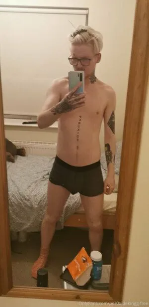 Per0xidekingg Free OnlyFans Leaked Free Thumbnail Picture - #kdGdTP5jKI