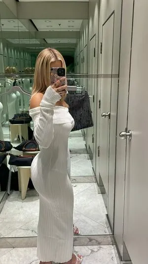 Peraroeleonora OnlyFans Leaked Free Thumbnail Picture - #DKzAL7r98b