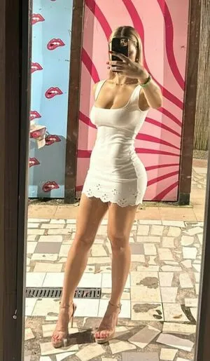 Peraroeleonora OnlyFans Leaked Free Thumbnail Picture - #FMKs4mtiWa