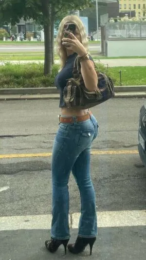 Peraroeleonora OnlyFans Leaked Free Thumbnail Picture - #HMG1JIKyFT