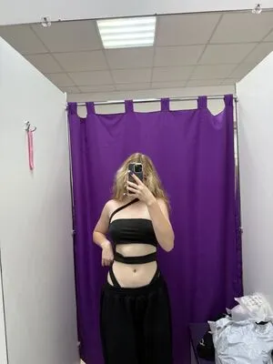 Perfectly OnlyFans Leaked Free Thumbnail Picture - #EzmZuCwcJ0