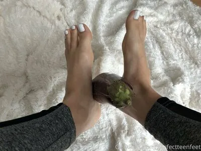Perfectteenfeet OnlyFans Leaked Free Thumbnail Picture - #560kjR8VeL