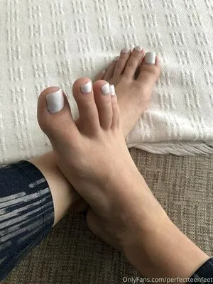 Perfectteenfeet OnlyFans Leaked Free Thumbnail Picture - #f1JymepbGz