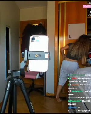 Perfilraro OnlyFans Leaked Free Thumbnail Picture - #layEaGZM3x