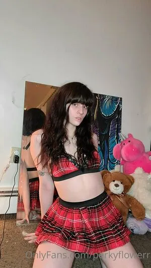 Perkyflowerr OnlyFans Leaked Free Thumbnail Picture - #9rrM7HyBRP