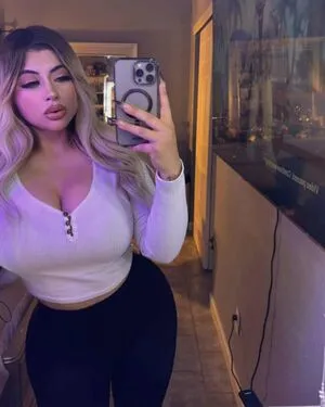 Perla Sollozo OnlyFans Leaked Free Thumbnail Picture - #qasJFa5Nxa