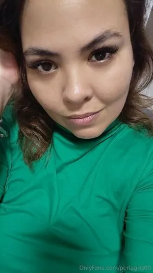 Perlagris00 OnlyFans Leaked Free Thumbnail Picture - #T3vBRfBvaH