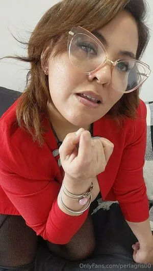 Perlagris00 OnlyFans Leaked Free Thumbnail Picture - #eL8Z3XilYC