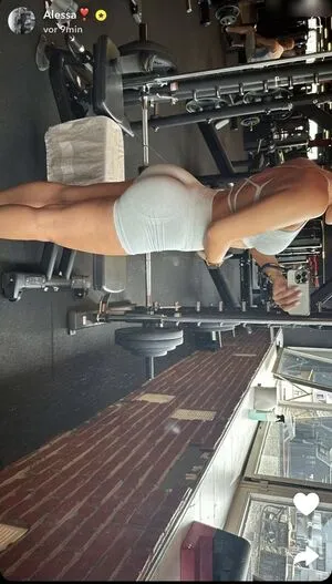 Perlessa Alessa OnlyFans Leaked Free Thumbnail Picture - #pq422N9ce0