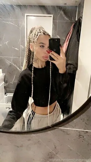 Pernillahakansson OnlyFans Leaked Free Thumbnail Picture - #RPH7isWecw