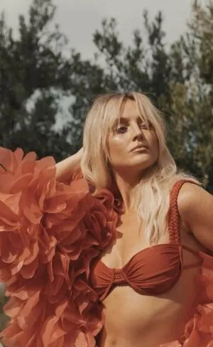 Perrie Edwards OnlyFans Leaked Free Thumbnail Picture - #0TzKBWr3q3