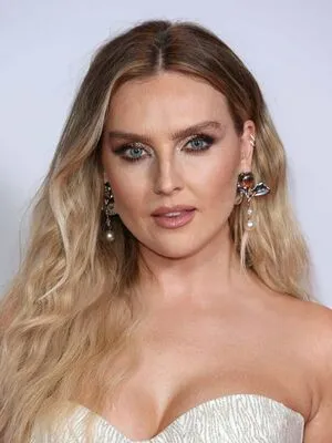Perrie Edwards OnlyFans Leaked Free Thumbnail Picture - #31omxSIGER