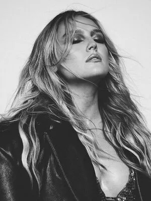 Perrie Edwards OnlyFans Leaked Free Thumbnail Picture - #3yHlDm8969