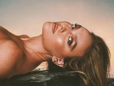 Perrie Edwards OnlyFans Leaked Free Thumbnail Picture - #452yZCd1hl