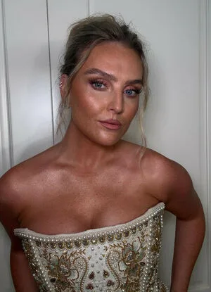 Perrie Edwards OnlyFans Leaked Free Thumbnail Picture - #4mwM5pY85L