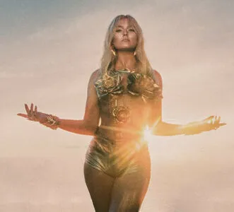 Perrie Edwards OnlyFans Leaked Free Thumbnail Picture - #FlSYXgx2Fy